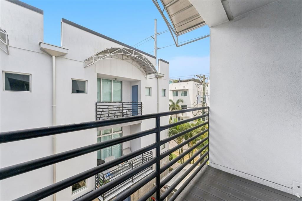 В аренду: $2,850 (2 спален, 2 ванн, 1259 Квадратных фут)