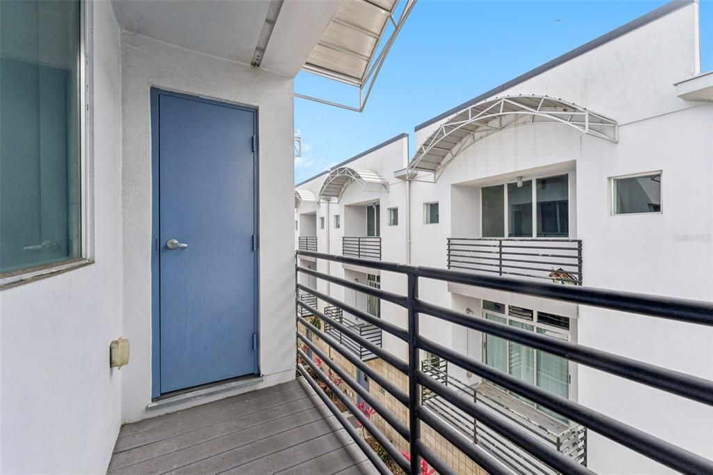 В аренду: $2,850 (2 спален, 2 ванн, 1259 Квадратных фут)