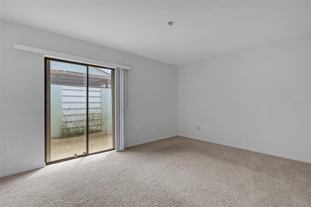 На продажу: $295,000 (3 спален, 2 ванн, 1804 Квадратных фут)