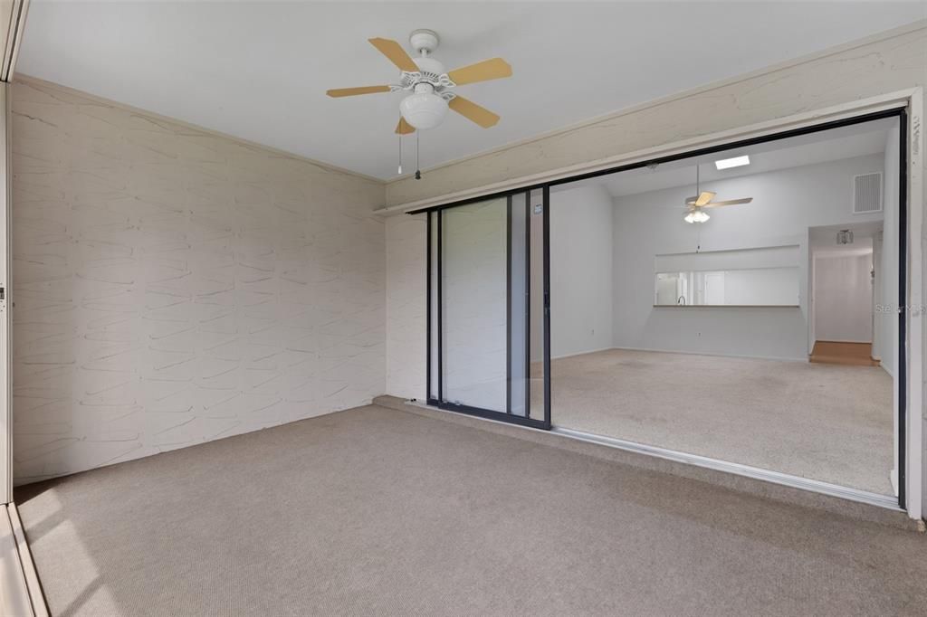 На продажу: $295,000 (3 спален, 2 ванн, 1804 Квадратных фут)