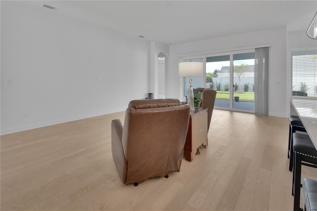 En Venta: $499,900 (3 camas, 2 baños, 1908 Pies cuadrados)