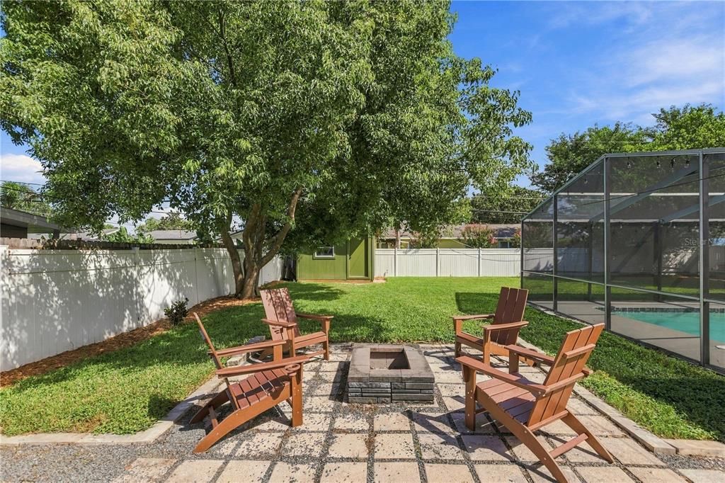 En Venta: $429,900 (3 camas, 2 baños, 1244 Pies cuadrados)