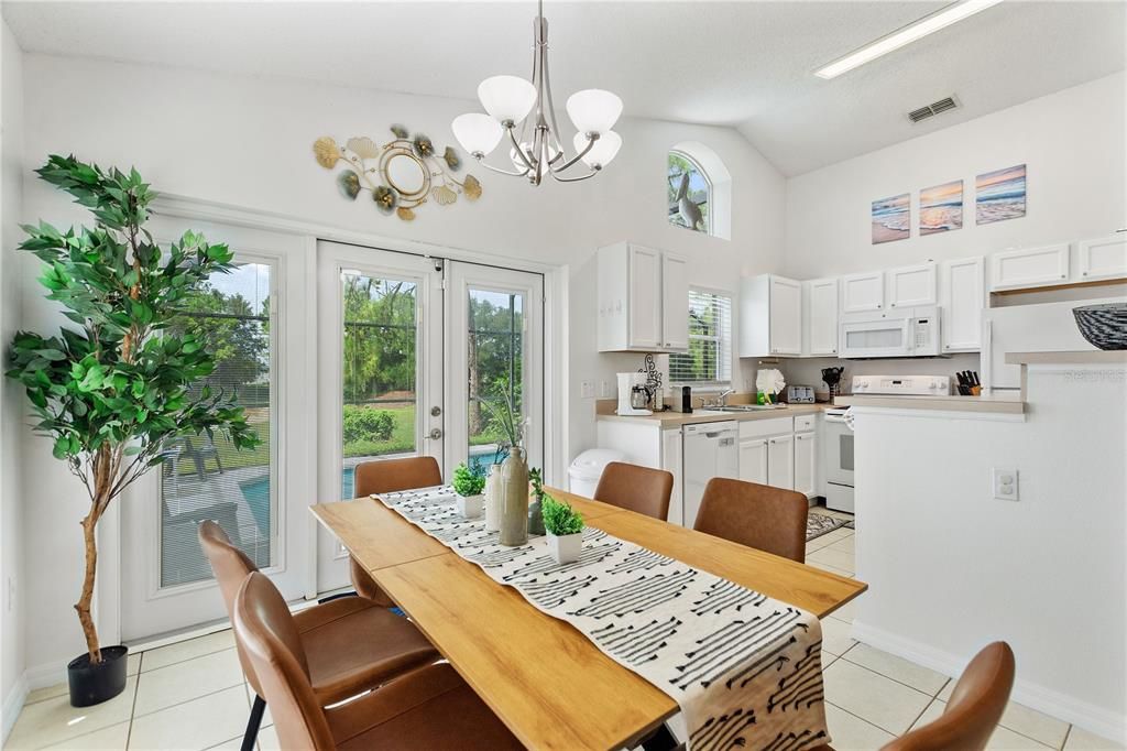 En Venta: $320,000 (3 camas, 2 baños, 1130 Pies cuadrados)