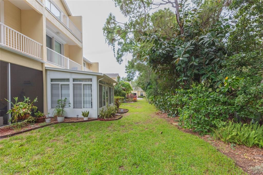 Active With Contract: $325,000 (3 beds, 2 baths, 1500 Square Feet)