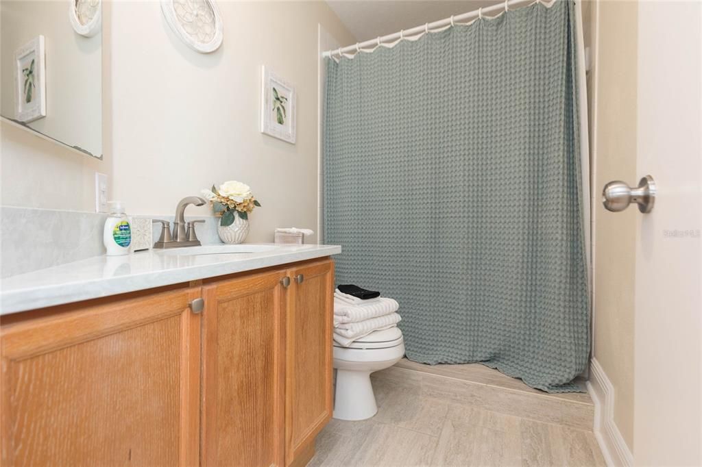 Active With Contract: $325,000 (3 beds, 2 baths, 1500 Square Feet)