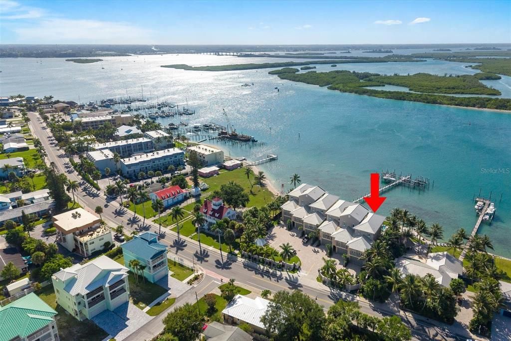En Venta: $2,899,000 (3 camas, 4 baños, 2990 Pies cuadrados)