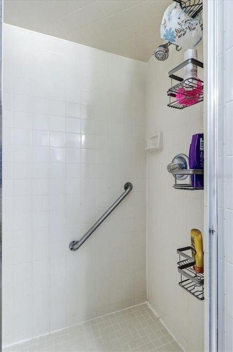 For Sale: $174,500 (2 beds, 2 baths, 1420 Square Feet)