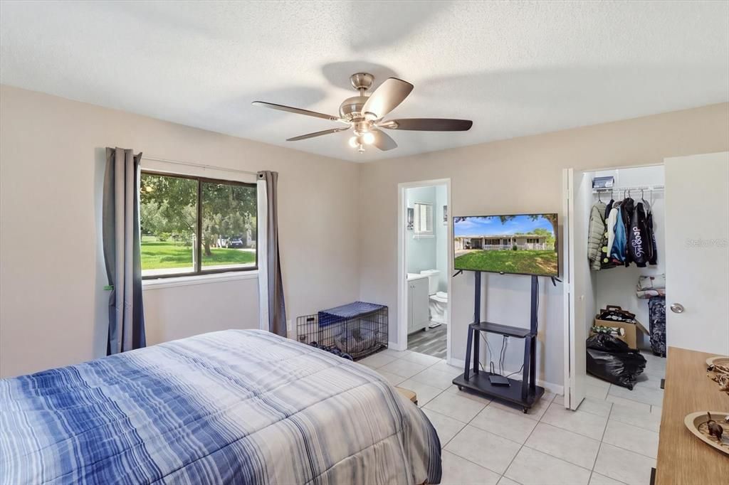 For Sale: $174,500 (2 beds, 2 baths, 1420 Square Feet)