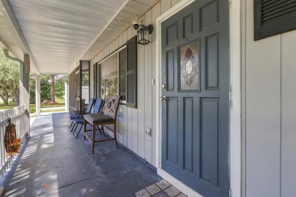 For Sale: $174,500 (2 beds, 2 baths, 1420 Square Feet)