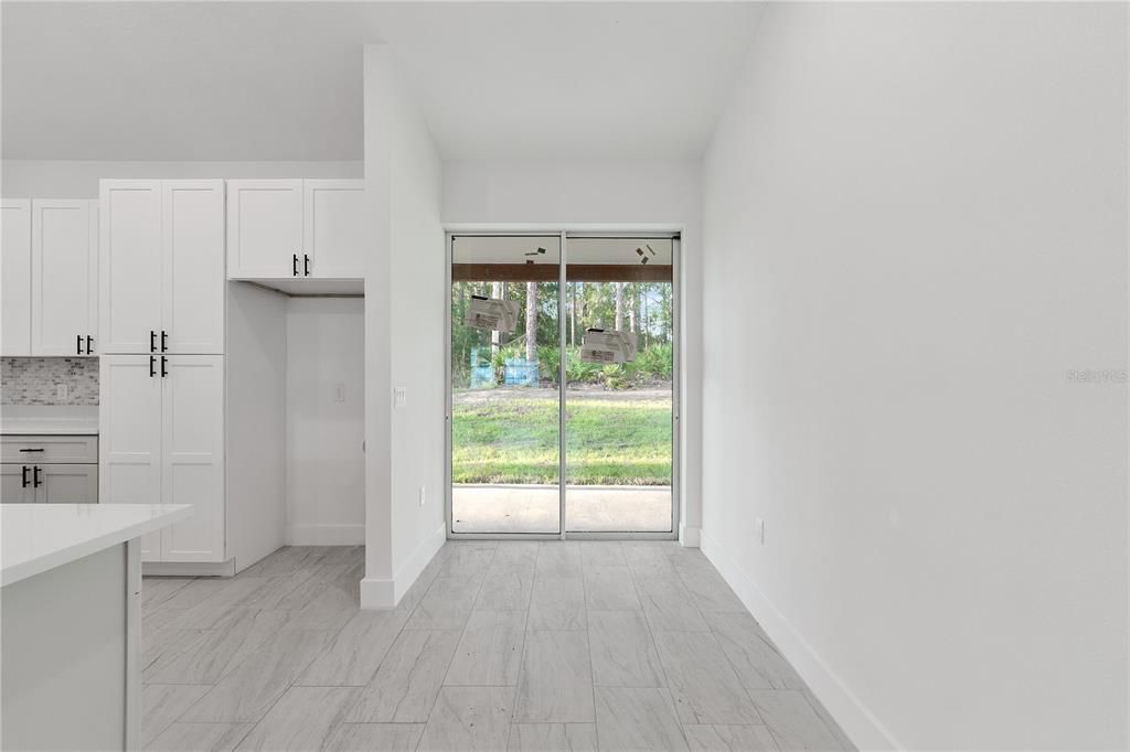 На продажу: $279,000 (4 спален, 3 ванн, 1867 Квадратных фут)