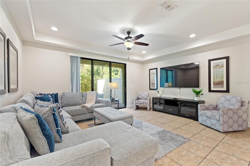 For Sale: $242,000 (3 beds, 2 baths, 1632 Square Feet)