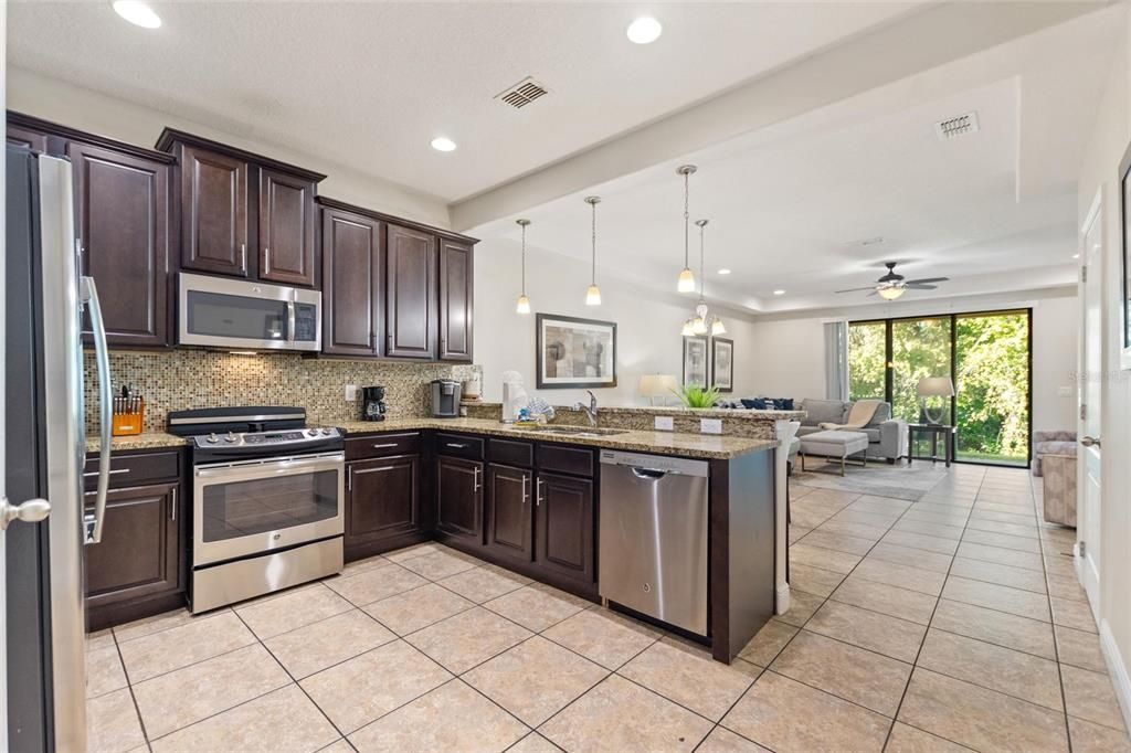 For Sale: $242,000 (3 beds, 2 baths, 1632 Square Feet)