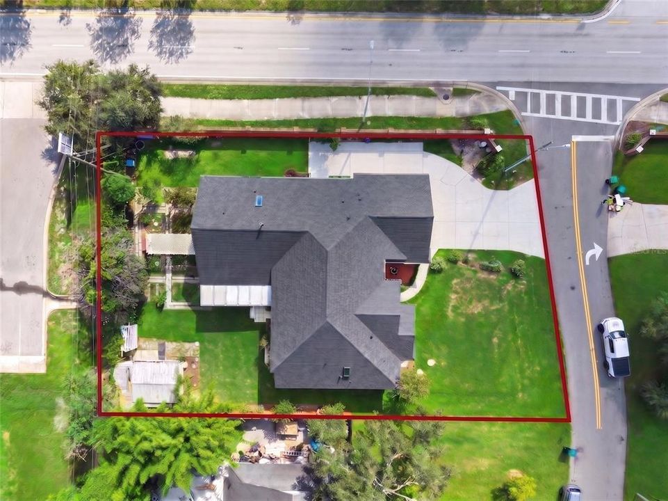 En Venta: $600,000 (4 camas, 3 baños, 2726 Pies cuadrados)