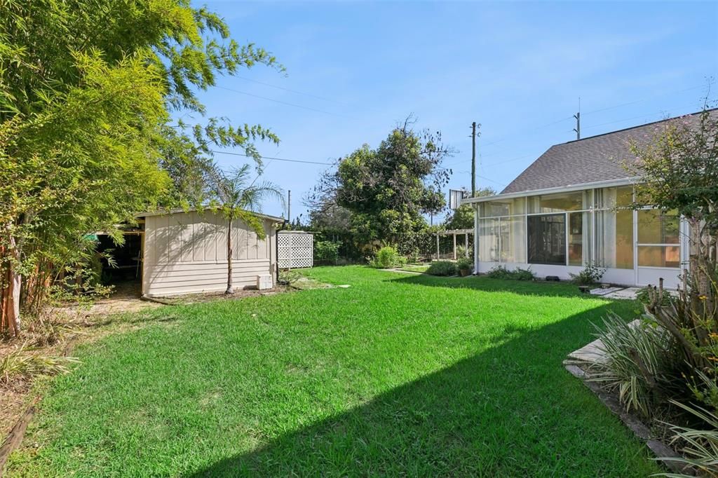 En Venta: $600,000 (4 camas, 3 baños, 2726 Pies cuadrados)