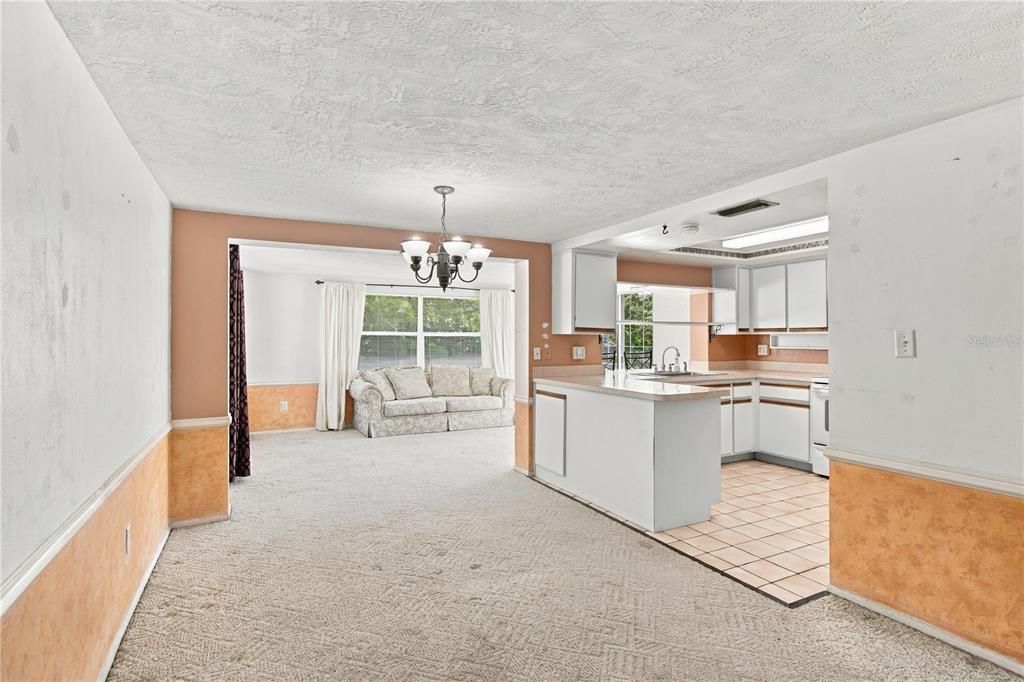 En Venta: $269,900 (2 camas, 2 baños, 1245 Pies cuadrados)