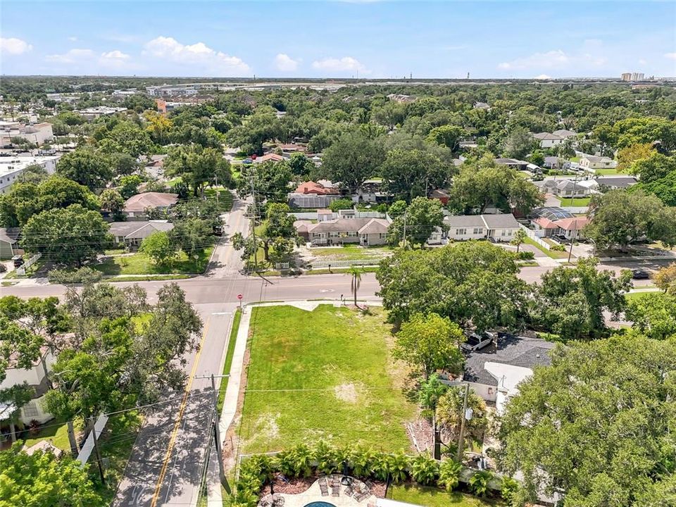En Venta: $525,000 (0.20 acres)