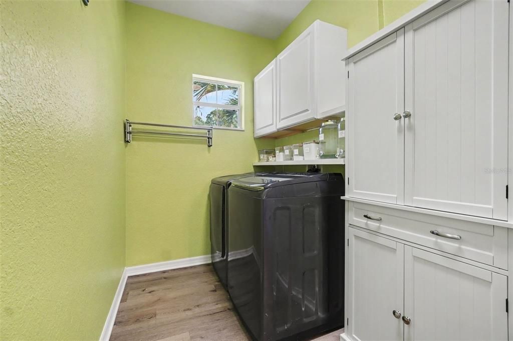 En Venta: $500,000 (5 camas, 3 baños, 2344 Pies cuadrados)