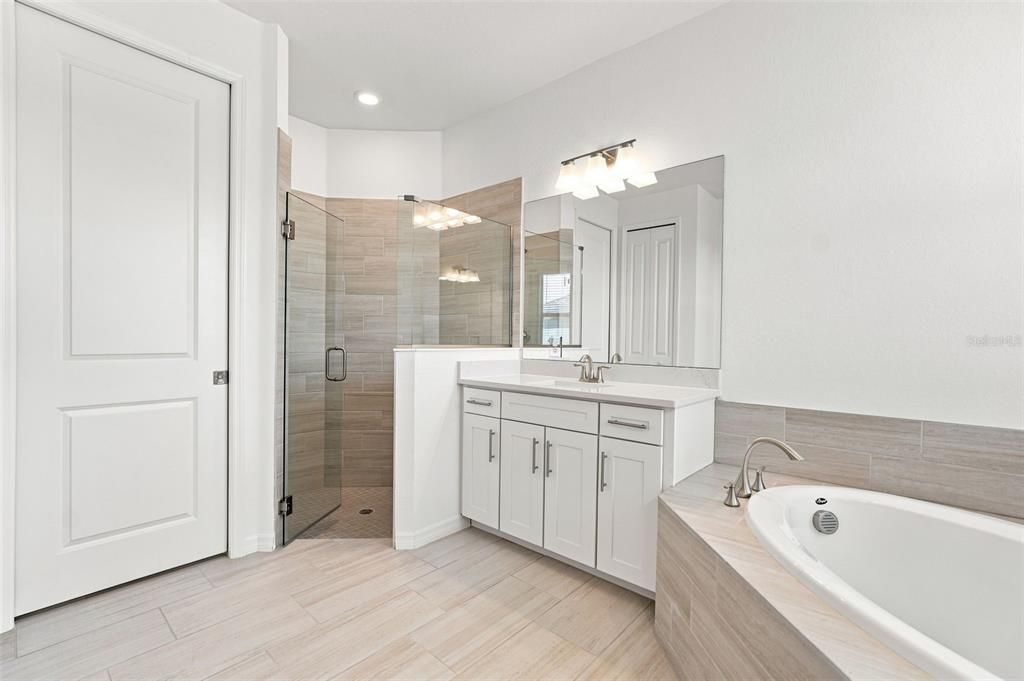 For Rent: $5,500 (4 beds, 2 baths, 2246 Square Feet)