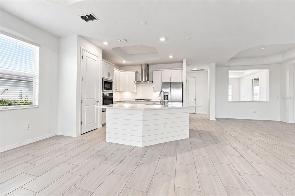 For Rent: $5,500 (4 beds, 2 baths, 2246 Square Feet)