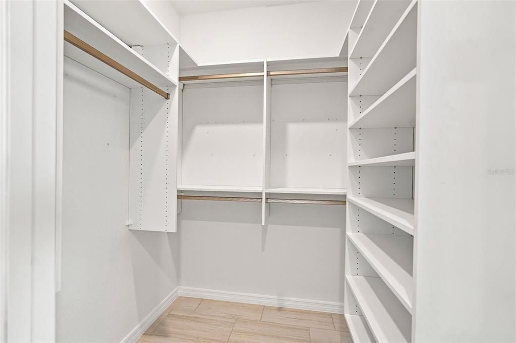 For Rent: $5,500 (4 beds, 2 baths, 2246 Square Feet)