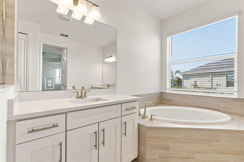 For Rent: $5,500 (4 beds, 2 baths, 2246 Square Feet)