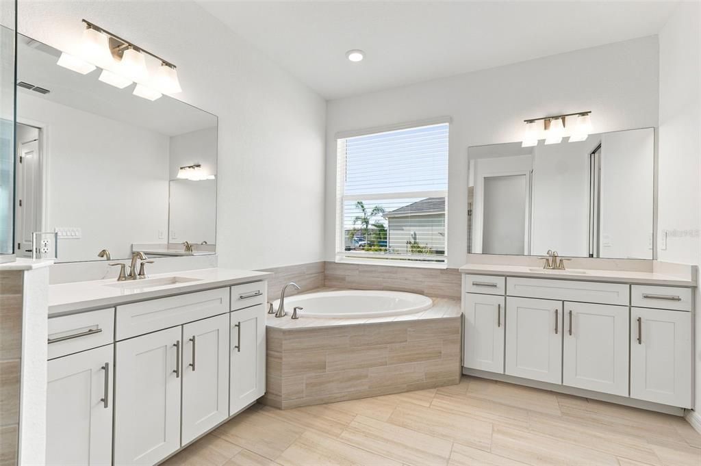For Rent: $5,500 (4 beds, 2 baths, 2246 Square Feet)