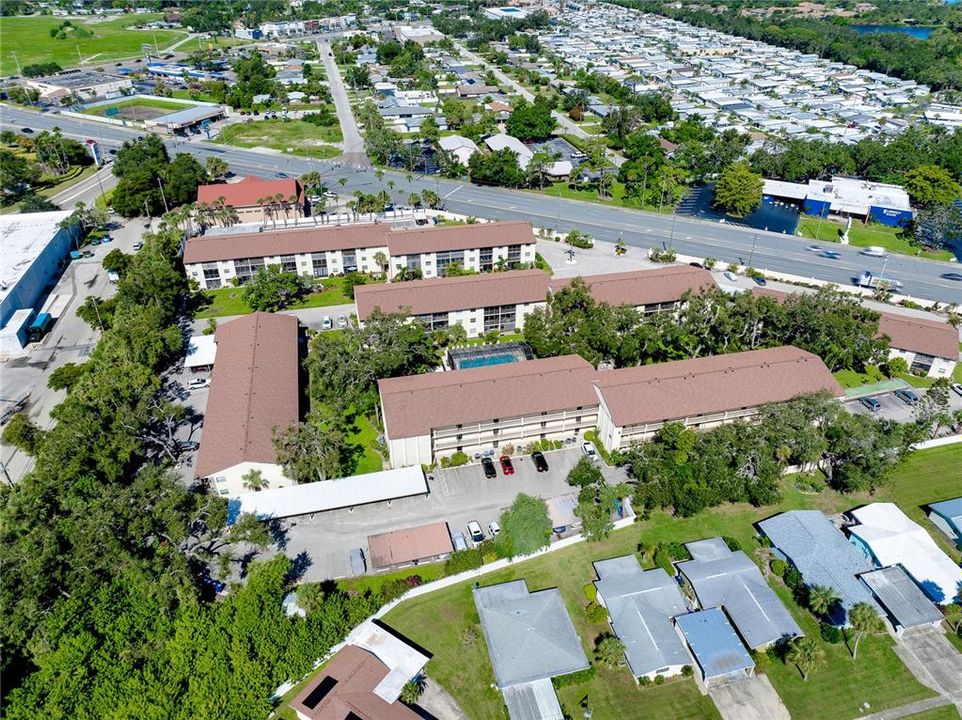 На продажу: $160,000 (2 спален, 2 ванн, 951 Квадратных фут)