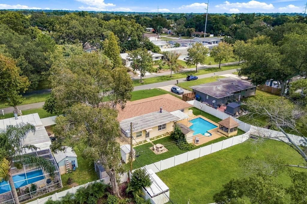 На продажу: $399,000 (3 спален, 2 ванн, 1492 Квадратных фут)
