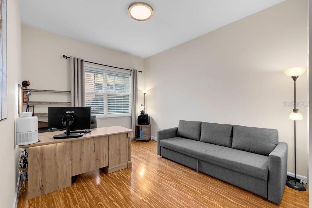 : $624,900 (3 camas, 2 baños, 2549 Pies cuadrados)