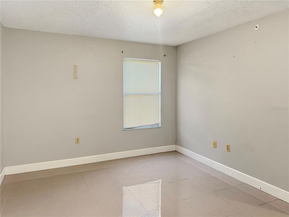 En Venta: $134,900 (2 camas, 2 baños, 1019 Pies cuadrados)