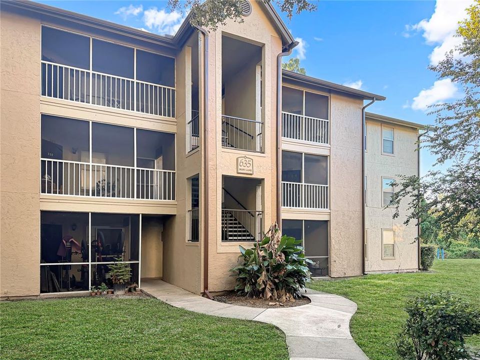 En Venta: $134,900 (2 camas, 2 baños, 1019 Pies cuadrados)
