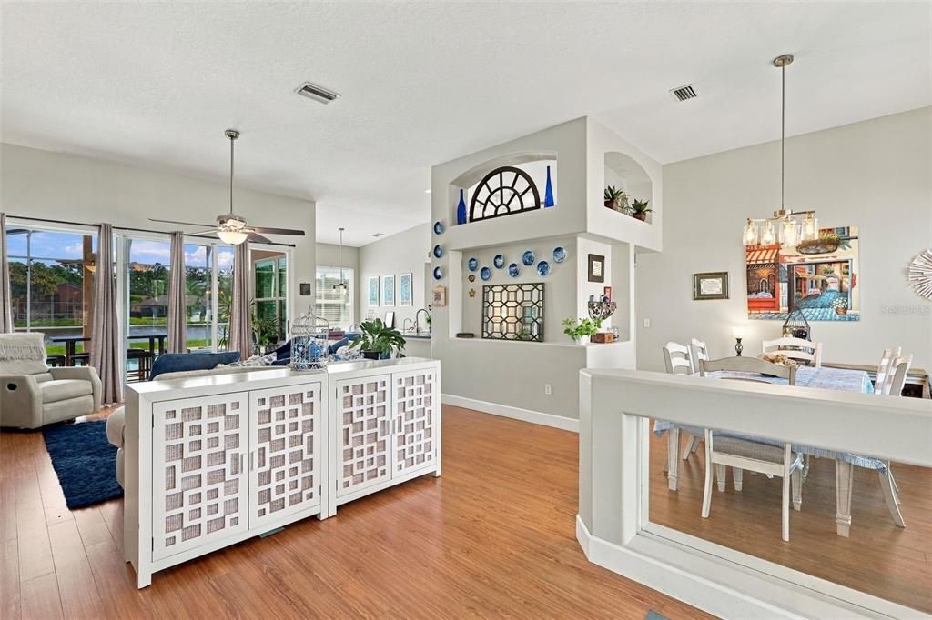 Active With Contract: $399,900 (3 beds, 2 baths, 1915 Square Feet)