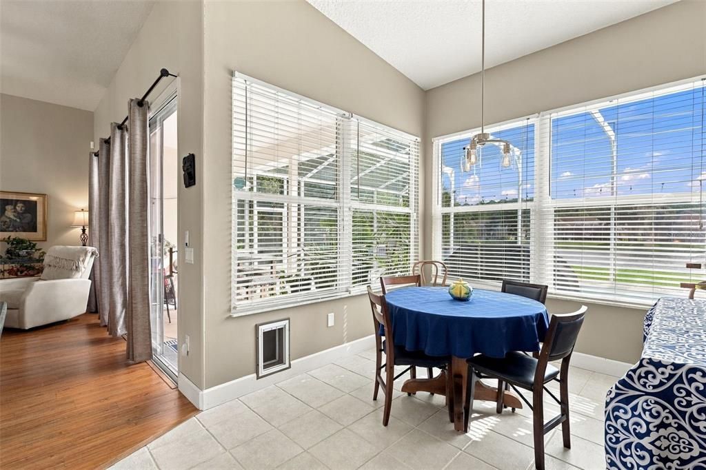 Active With Contract: $399,900 (3 beds, 2 baths, 1915 Square Feet)