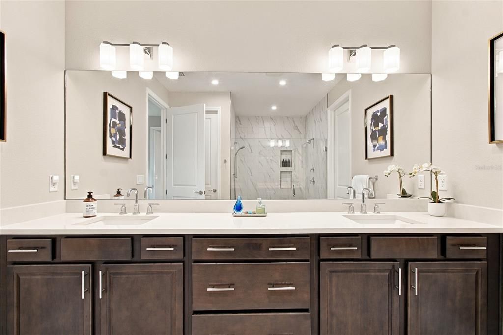 For Sale: $510,000 (2 beds, 2 baths, 1968 Square Feet)