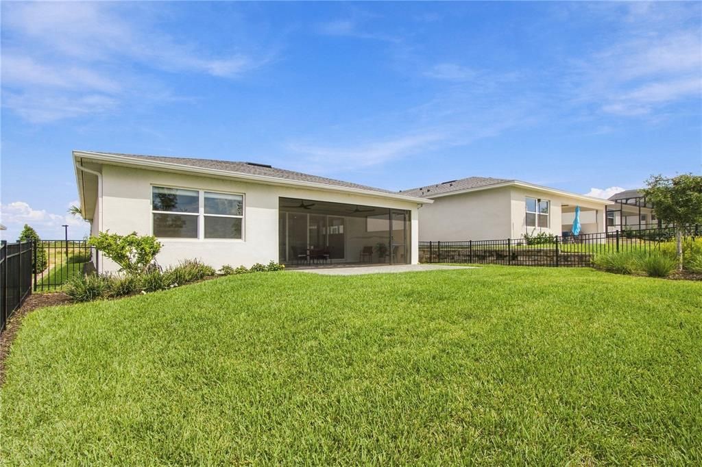 For Sale: $510,000 (2 beds, 2 baths, 1968 Square Feet)