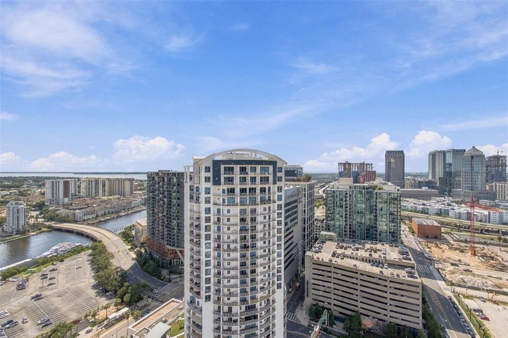 For Sale: $3,899,000 (3 beds, 3 baths, 4178 Square Feet)