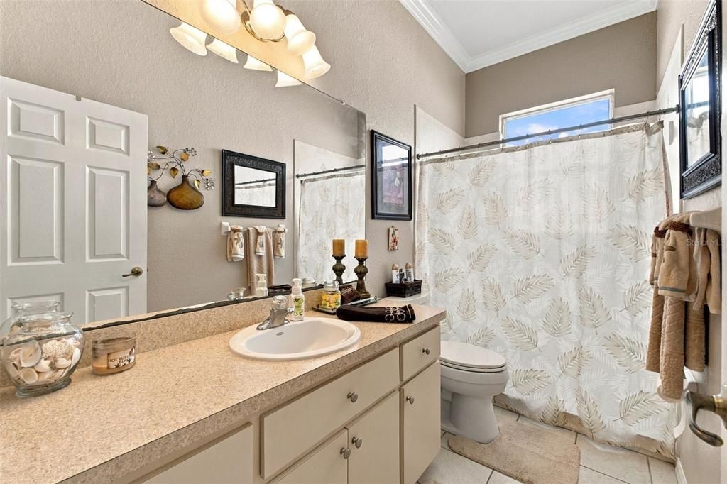 En Venta: $677,000 (5 camas, 4 baños, 3171 Pies cuadrados)