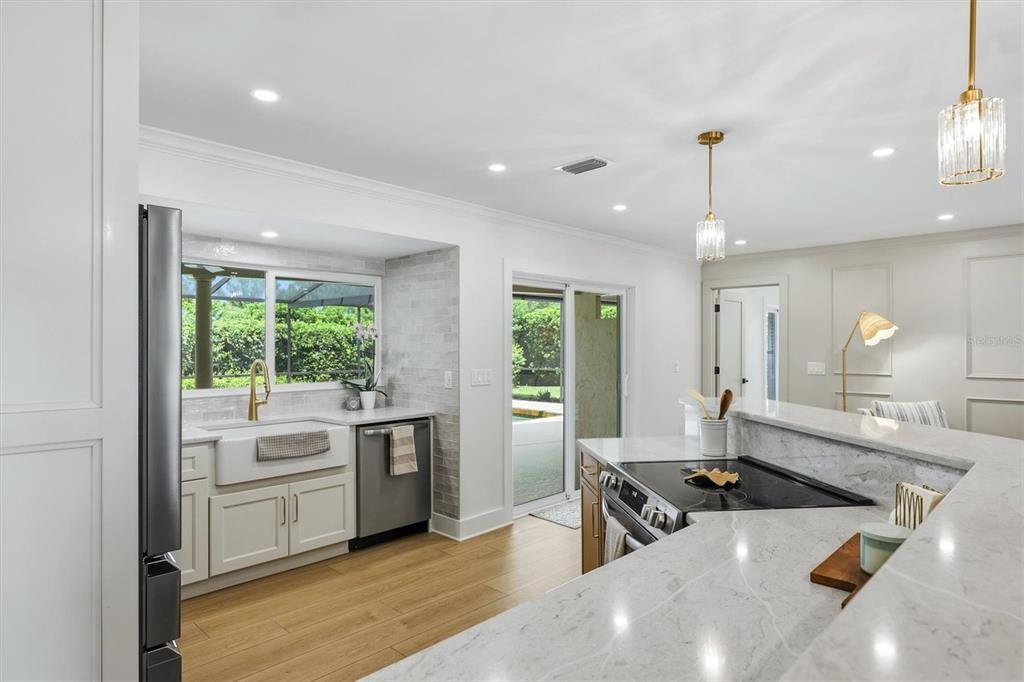 Active With Contract: $695,000 (3 beds, 2 baths, 1911 Square Feet)