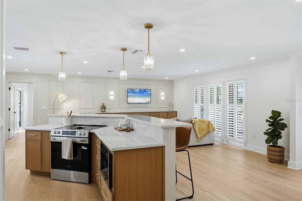 Active With Contract: $695,000 (3 beds, 2 baths, 1911 Square Feet)