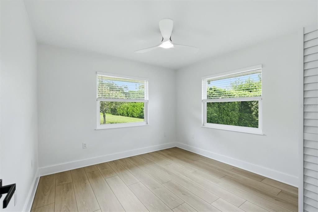 Active With Contract: $695,000 (3 beds, 2 baths, 1911 Square Feet)