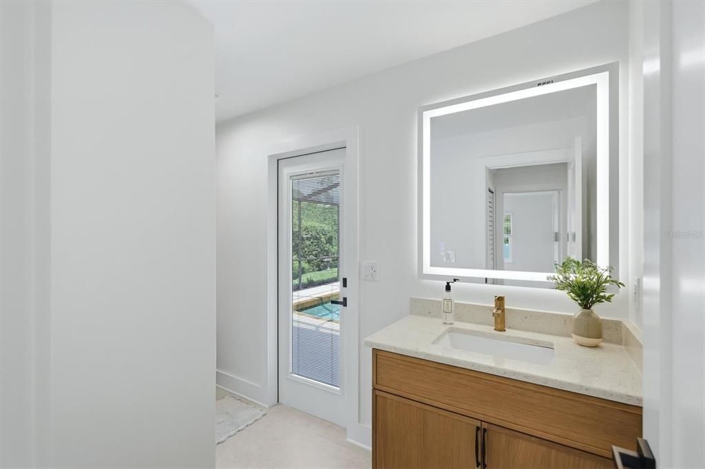 Active With Contract: $695,000 (3 beds, 2 baths, 1911 Square Feet)