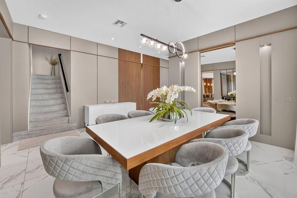 For Sale: $1,090,000 (5 beds, 4 baths, 3878 Square Feet)