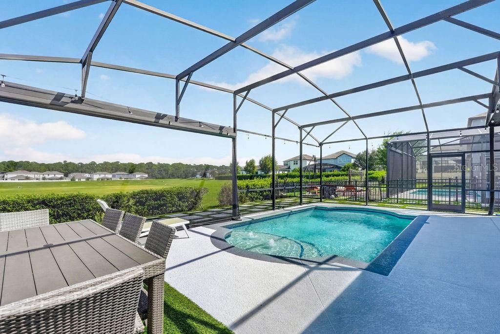 For Sale: $1,090,000 (5 beds, 4 baths, 3878 Square Feet)