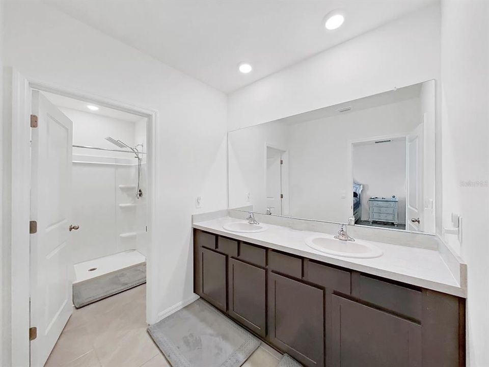 На продажу: $287,000 (3 спален, 2 ванн, 1802 Квадратных фут)