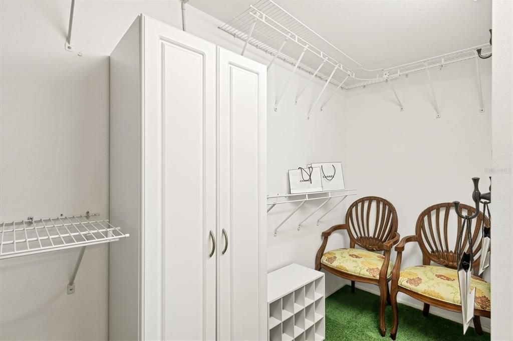 For Sale: $790,000 (2 beds, 2 baths, 1421 Square Feet)
