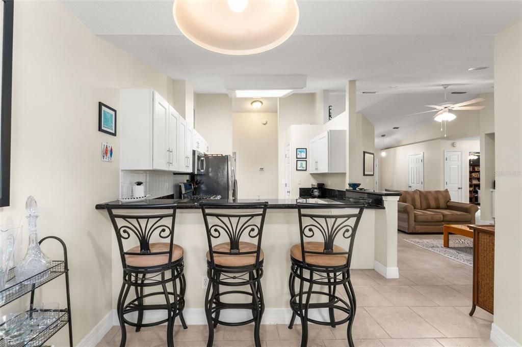 En Venta: $359,900 (3 camas, 2 baños, 1760 Pies cuadrados)