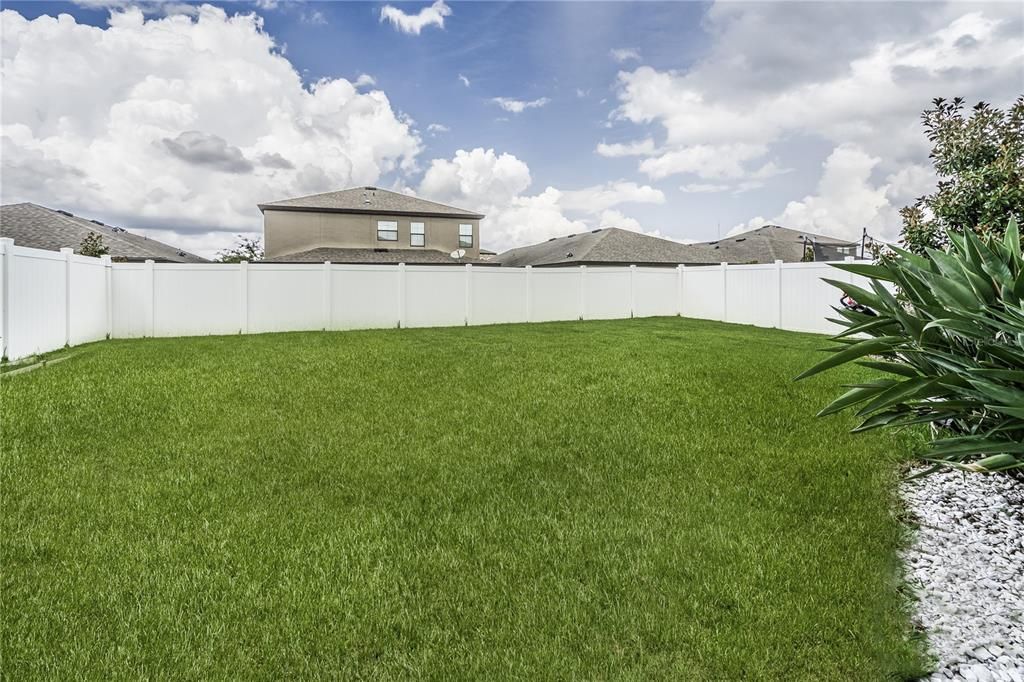 En Venta: $650,000 (5 camas, 3 baños, 3419 Pies cuadrados)