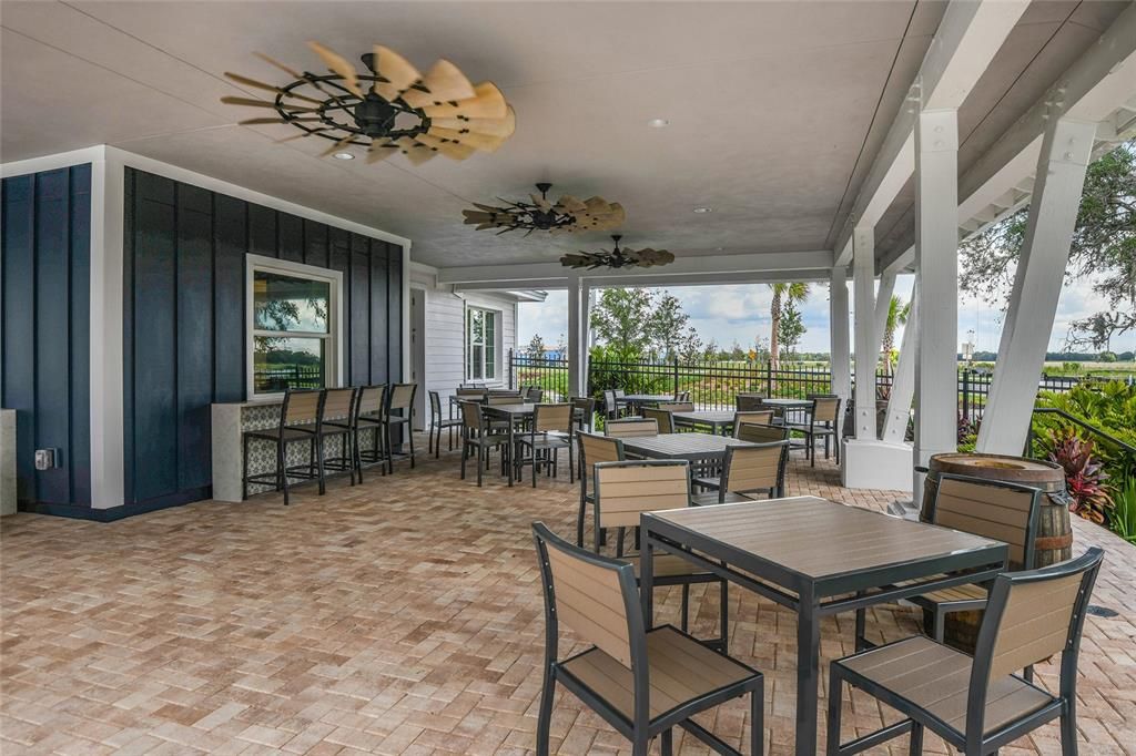 En Venta: $650,000 (5 camas, 3 baños, 3419 Pies cuadrados)