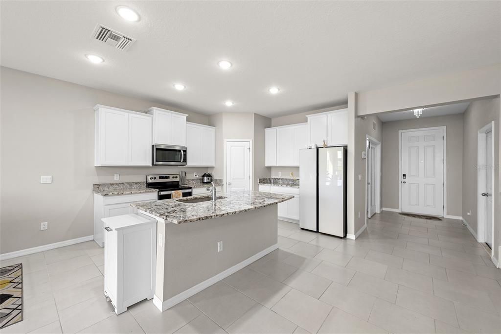 For Sale: $495,000 (4 beds, 3 baths, 2756 Square Feet)