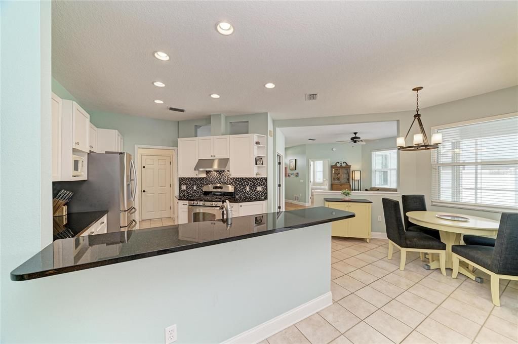 For Sale: $499,000 (4 beds, 2 baths, 1969 Square Feet)